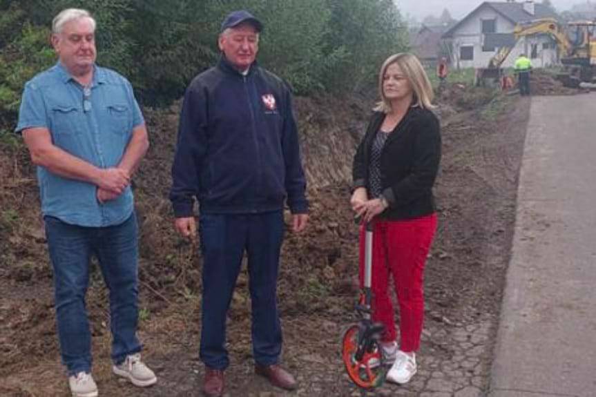 Parking i droga w Osobnicy