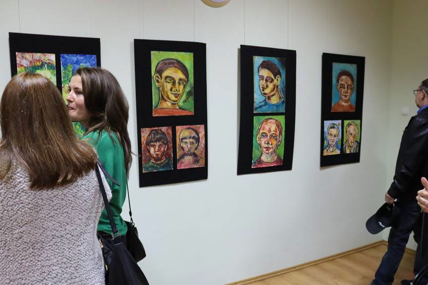 Wernisaż wystawy malarstwa Pawła Jędryczki