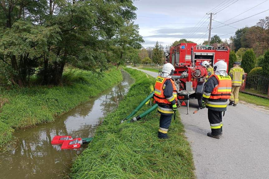 Ćwiczenia strażaków z powiatu jasielskiego