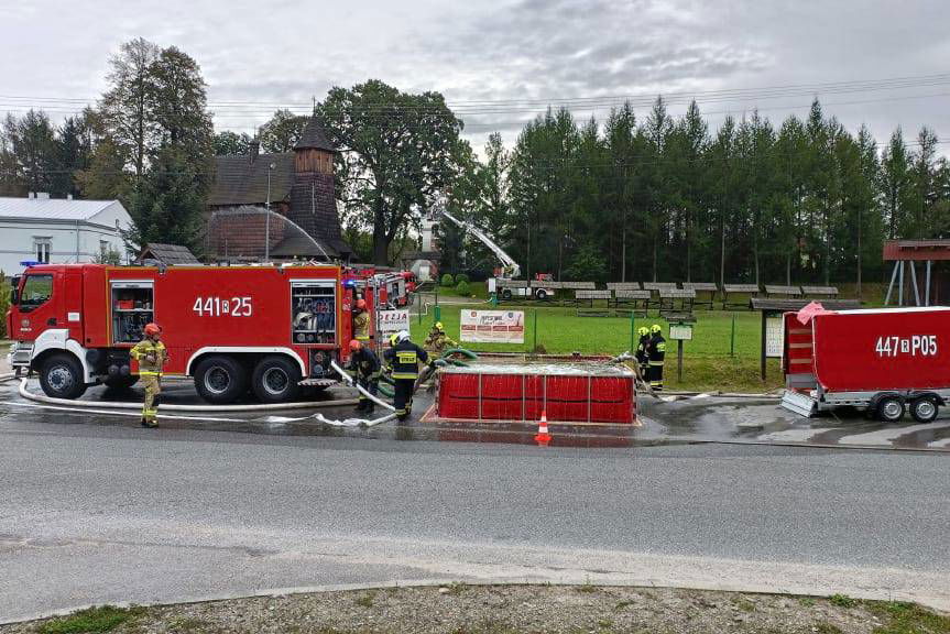 Ćwiczenia strażaków z powiatu jasielskiego