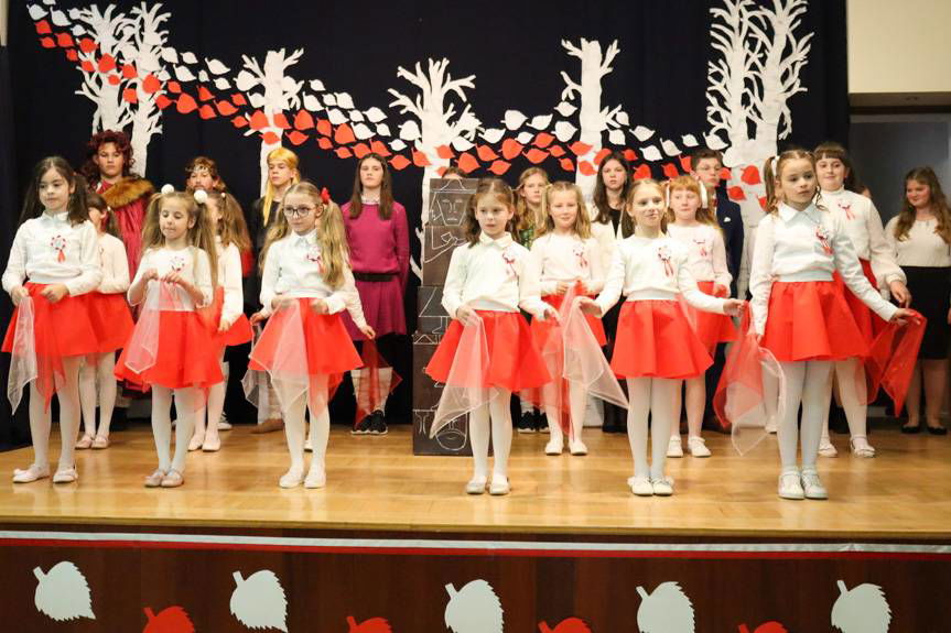 Dębowiec w Święto Niepodległości