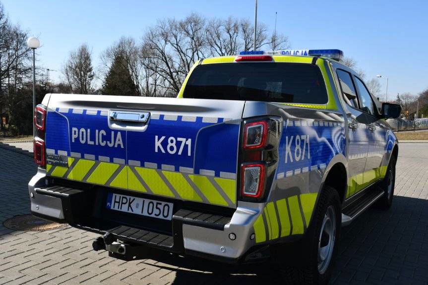 Nowy radiowóz dla policjantów z Kołaczyc