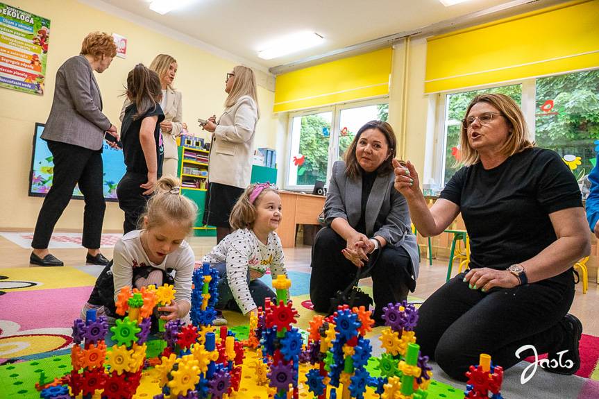 Wiceminister edukacji Izabela Ziętka z wizytą w Jaśle