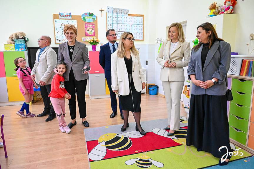 Wiceminister edukacji Izabela Ziętka z wizytą w Jaśle