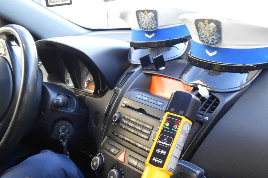 Nietrzeźwi kierowcy zatrzymani dzięki prawidłowej postawie świadków