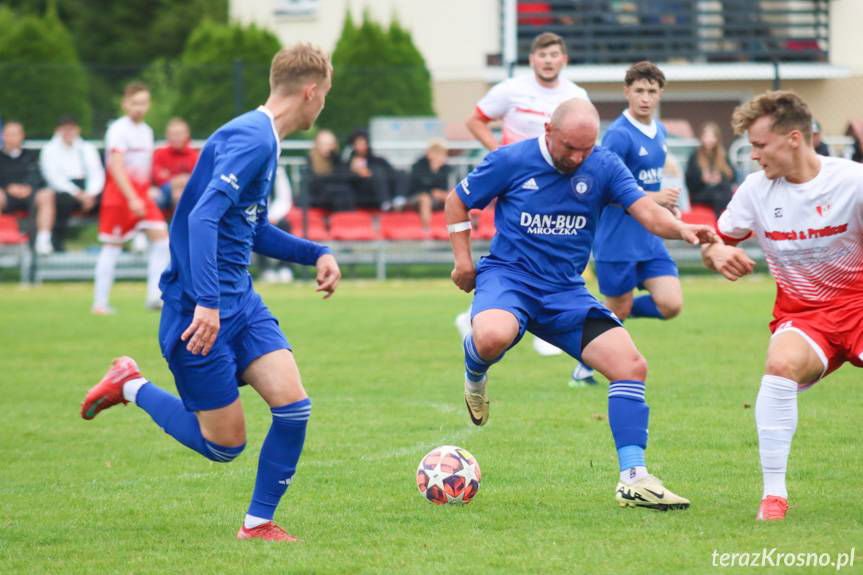 Porażka Tempa Nienaszów na boisku beniaminka w Klimkówce