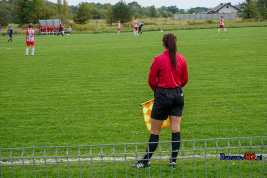 A Klasa Zapałów: Orkan Zapałów wygrywa z Błękitnymi Futory