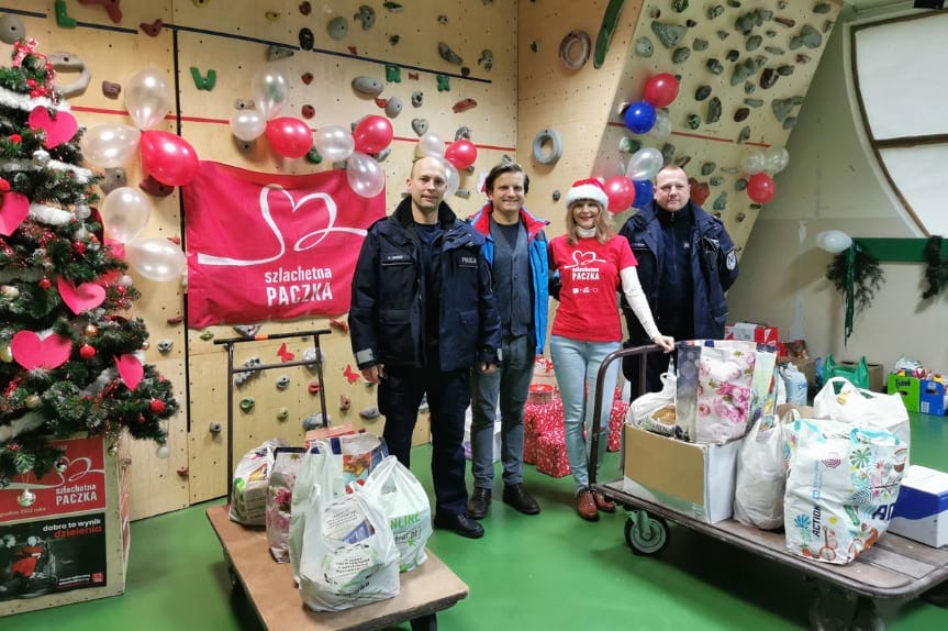 Szlachetna paczka od przemyskich policjantów