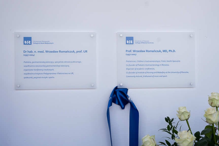 Odsłonięcie tablicy upamiętniającej doktora Wrzesława Romańczuka, prof. UR