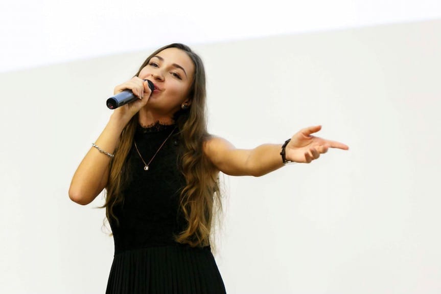 Absolwentka WSIiZ w finale Ogólnopolskiego Festiwalu "Piosenka w Meloniku”