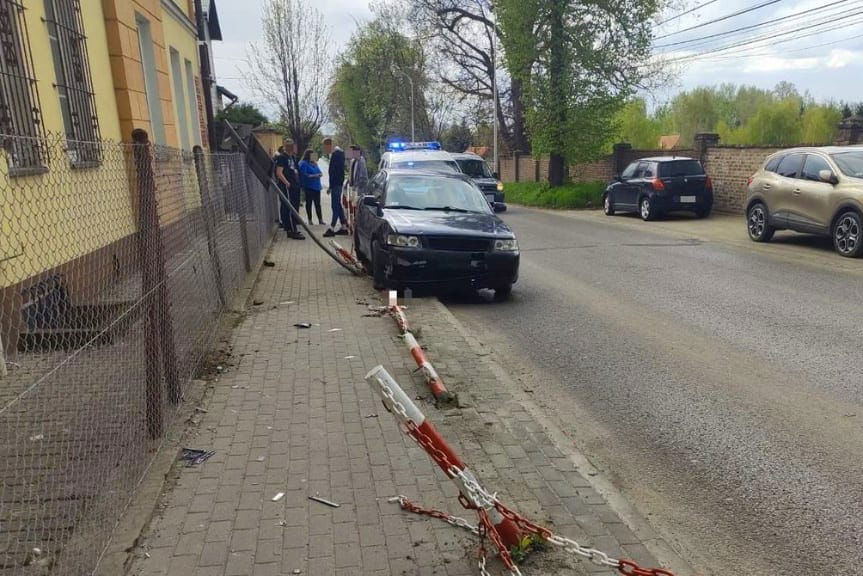 19-latek bez prawa jazdy spowodował kolizję