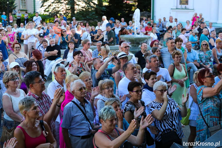 Pokaz mody w Iwoniczu-Zdroju