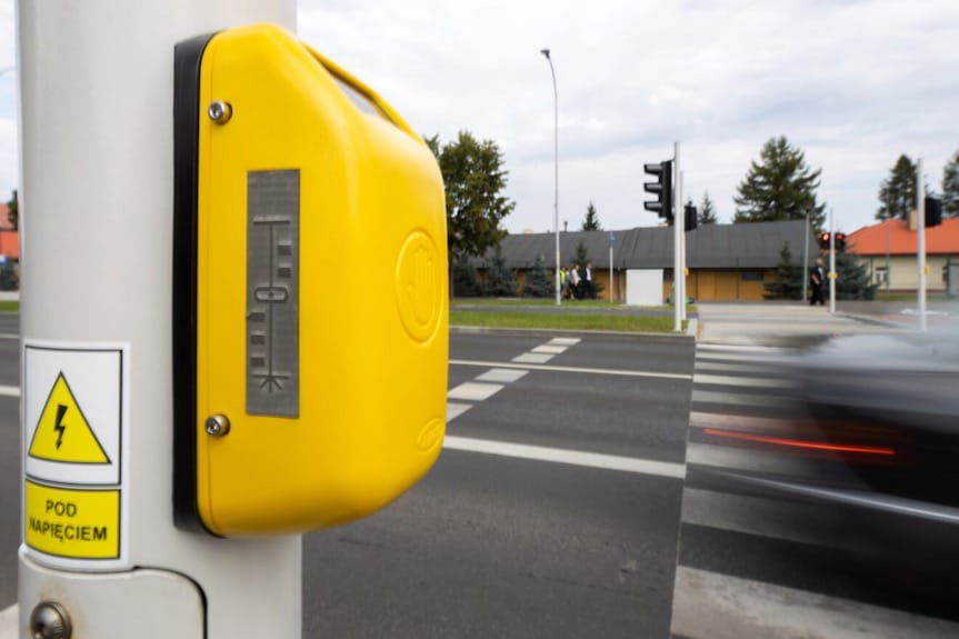 Rozbudowa skrzyżowania ulic Lwowskiej i Mieszka I w Rzeszowie zakończona