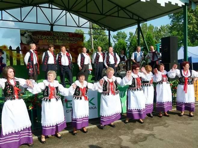 Przegląd Zespołów Śpiewaczych i Kapel Ludowych w Zręcinie