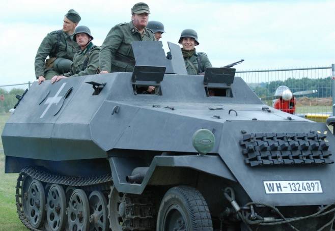 Retro Sky Team na pikniku w Krośnie