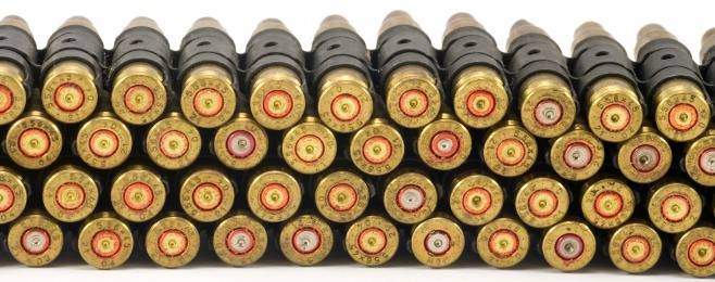 Policjanci drogówki ujawnili broń i amunicję