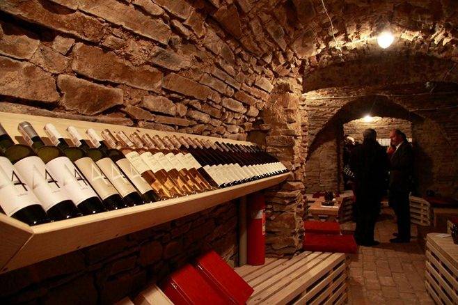 Salon Win Karpackich w Komborni oficjalnie otwarty