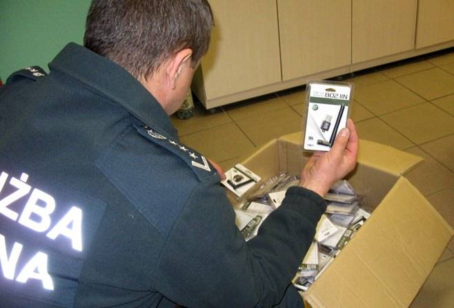 500 kart Wi-Fi zatrzymanych w Krośnie