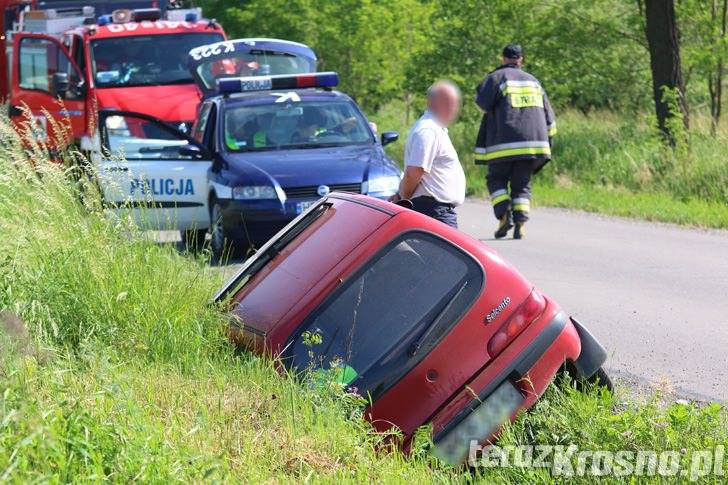 Bóbrka: Zderzenie samochodu z motorowerem