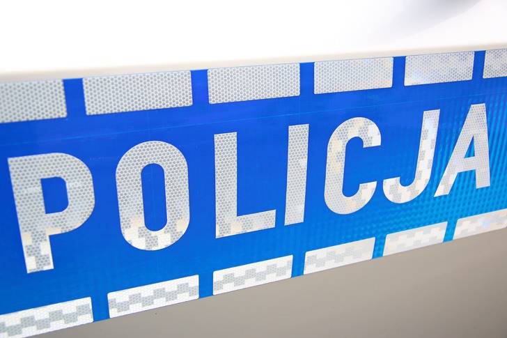 Policjanci zatrzymali pijanego kierowcę bez prawa jazdy