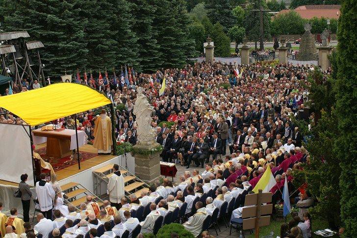 Uroczystości 600-lecia urodzin św. Jana z Dukli