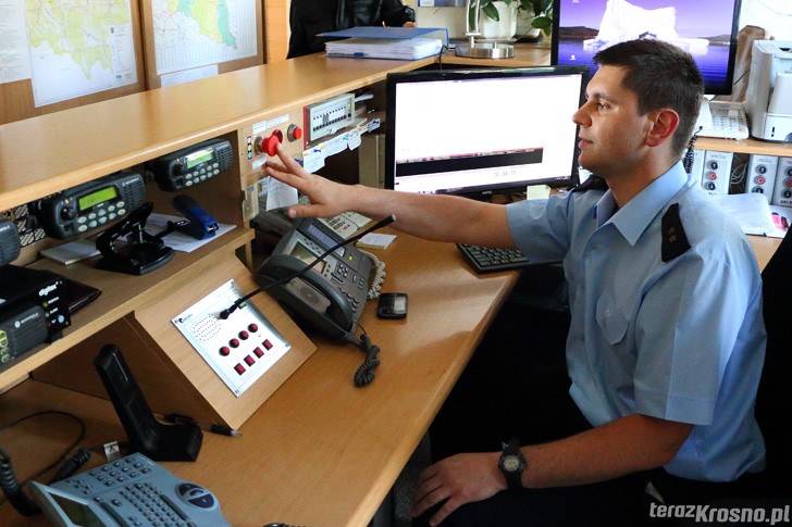 Nowa sygnalizacja świetlna na skrzyżowaniu ul. Niepodległości z Lwowską - przy wyjeździe samochodów strażackich