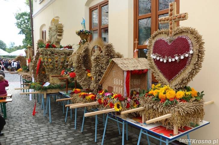 Dożynki Gminne w Ustrobnej 