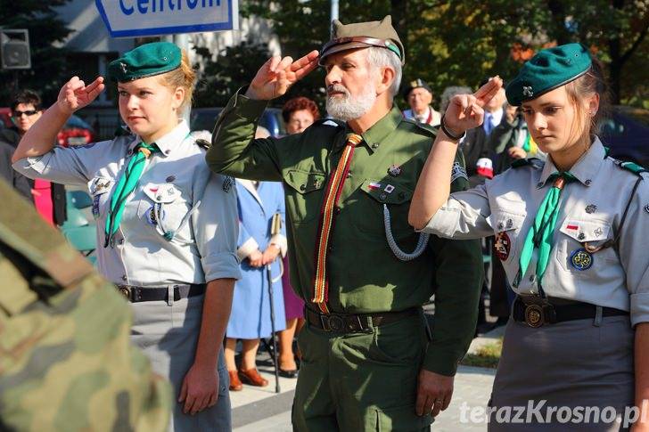 10. rocznica odsłonięcia i poświęcenia pomnika Armii Krajowej