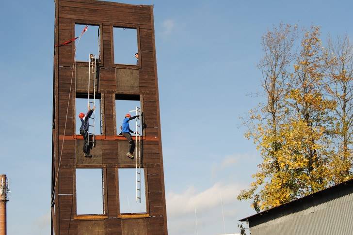 III Turniej we wspinaniu przy użyciu drabiny hakowej na 3 piętro