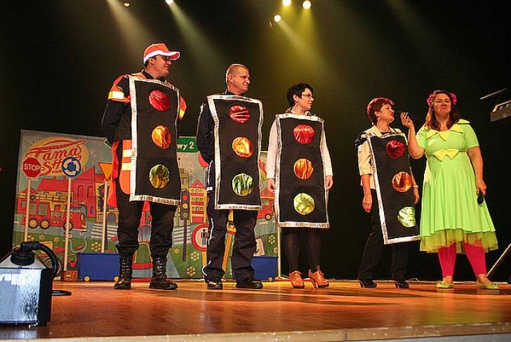 Policjanci w RCKP o odblaskach