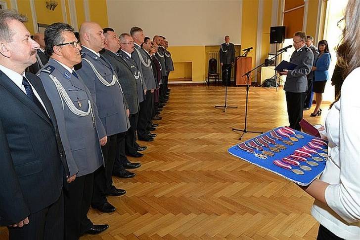 Krośnieńscy policjanci z odznaczeniami