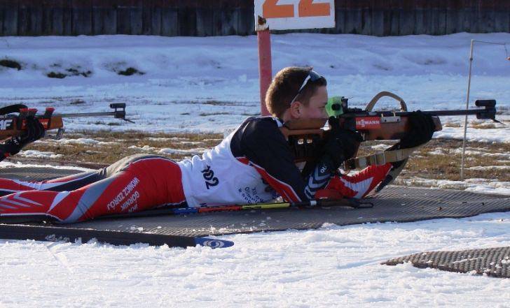 Udany początek sezonu biathlonistów