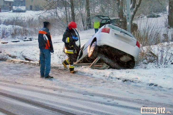 Jazda zakończona w rowie