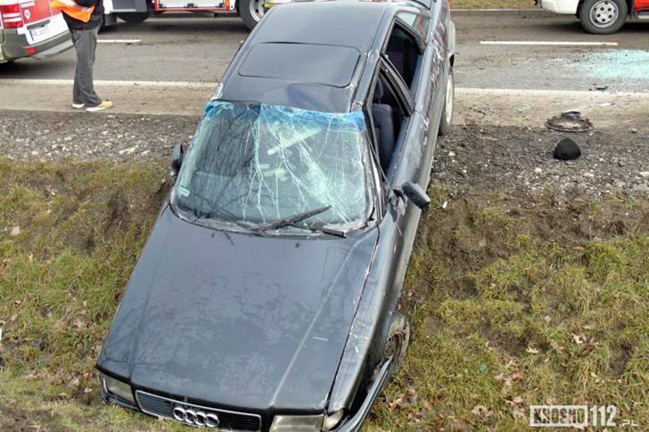 Tir staranował audi