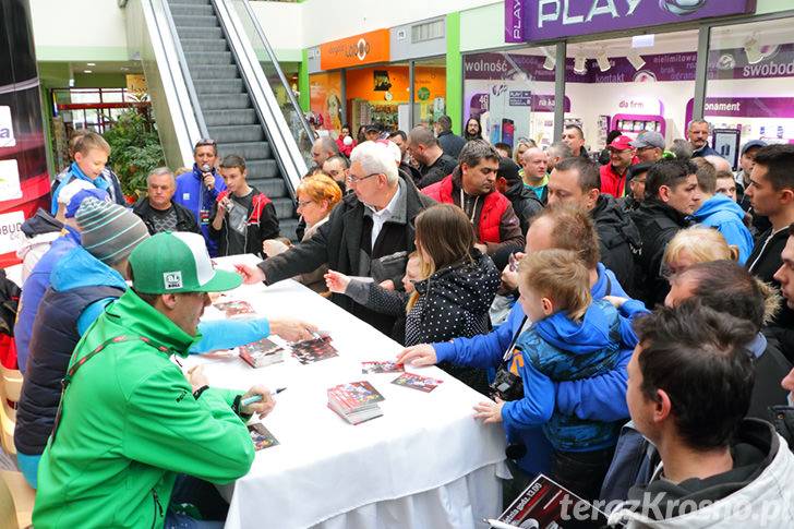 Sesja autografów przed Polish Speedway Battle w Krośnie