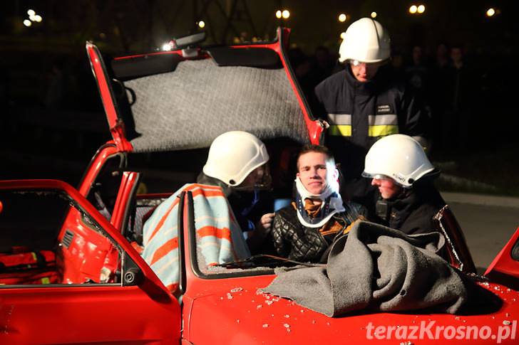 MotoMajówka z Nocną Jazdą Samochodem Bez Celu Krosno