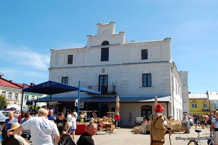Przedwojenny targ na dukielskim rynku