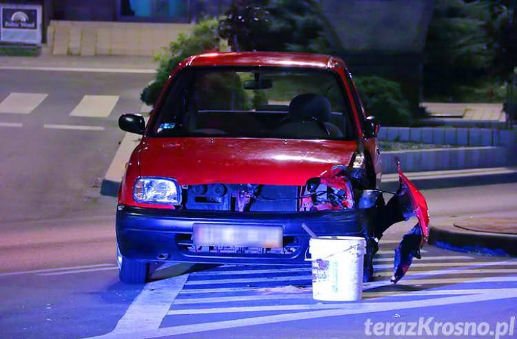 Wypadek w Krośnie. Motocyklista trafił do szpitala
