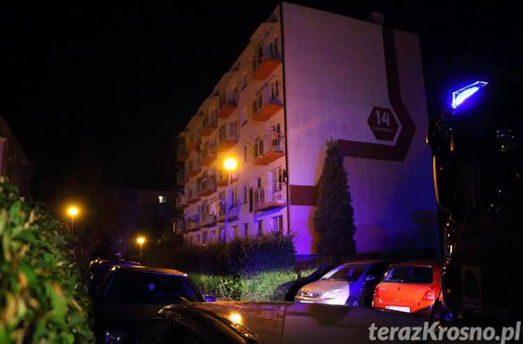 Pożar na Mickiewicza w Krośnie: prawdopodobnie zaprószenie ognia