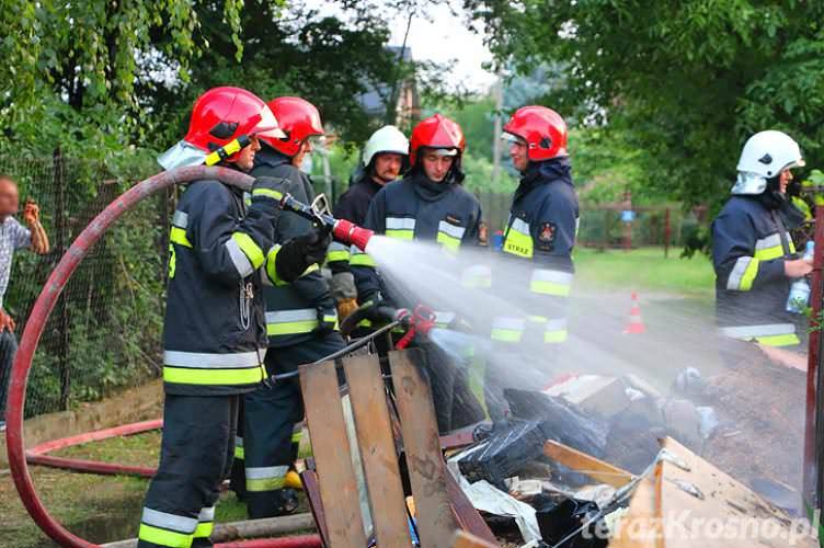 Pożar w Targowiskach, palił się garaż