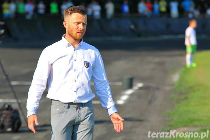 Szymon Szydełko nie jest już trenerem Karpat Krosno