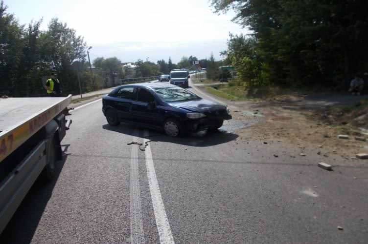 Dachowanie samochodu w Woli Komborskiej