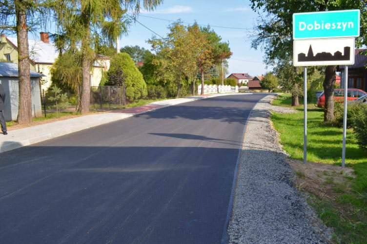 Zakończony remont drogi powiatowej w Dobieszynie