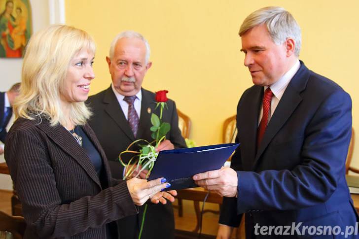 Prezydent nagrodził nauczycieli z okazji Dnia Edukacji Narodowej