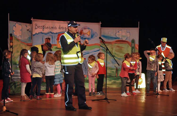 Krośnieńskie pierwszaki dostały odblaski