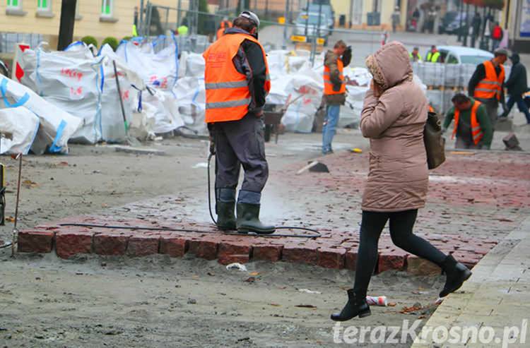 Krosno. Przebudowa Placu Konstytucji i przyległych ulic 