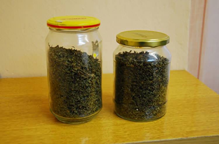 Marihuanę trzymał w słoikach... w pracy