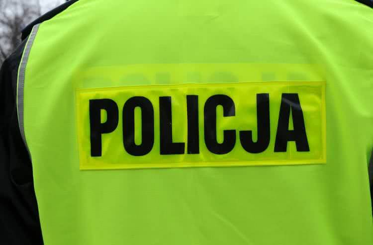 Fiat w rowie a Audi na dachu