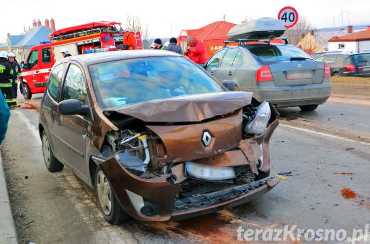 Czołowe zderzenie w Rymanowie. Kierowca zasnął za kierownicą
