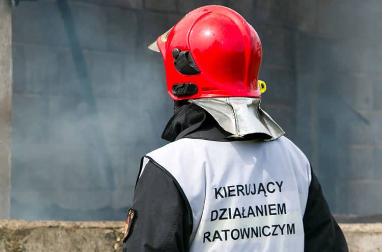 Zadymienie w kamienicy